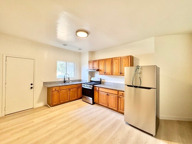 Photo - 1915 Santa Ynez St Apartment Unit 2