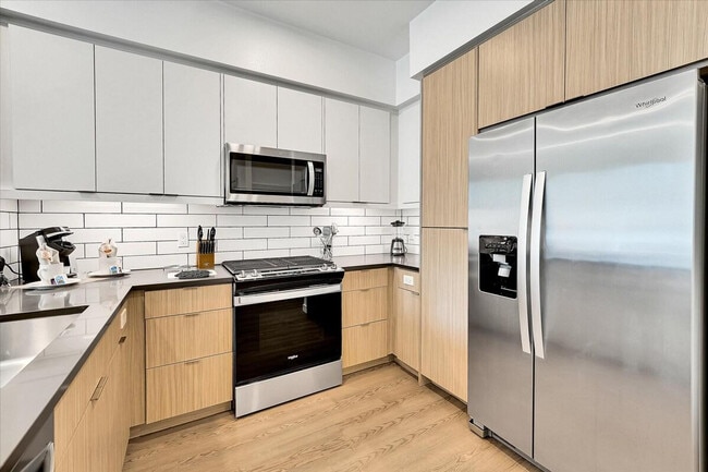 Photo - 593 Camino De La Reina Unit SI ID1343834P