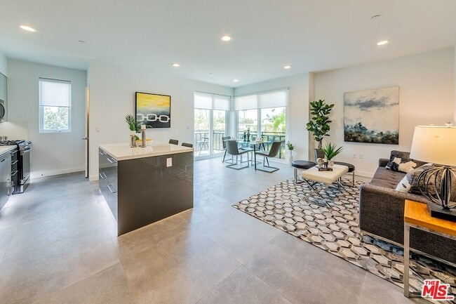 Photo - 214 Westmoreland Ave Unit 4