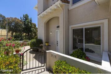 Building Photo - 11529 Treeview Ct