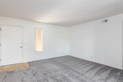 Photo - Charming 2 bedroom 2 bathroom Condo in Oce...