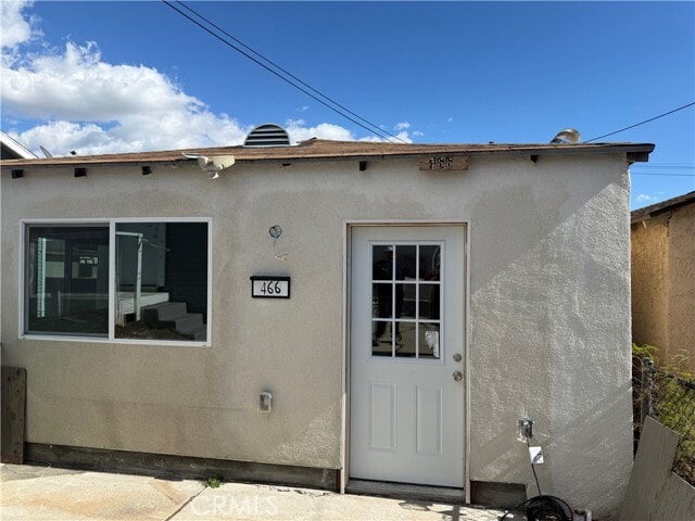 Building Photo - 466 S Mott St