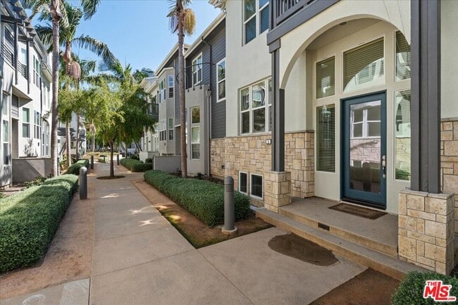 Building Photo - 6010 S Celedon Creek Unit 5 Rental
