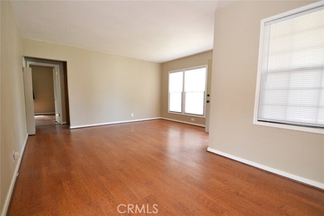 Photo - 1416 W 219th St