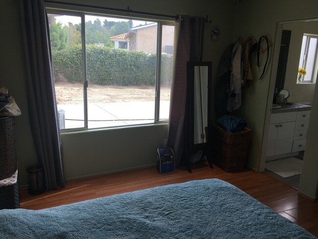 Photo - 12766 Jolette Ave