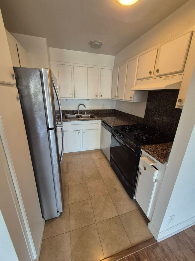 Photo - 800 W 1st St Unit 702