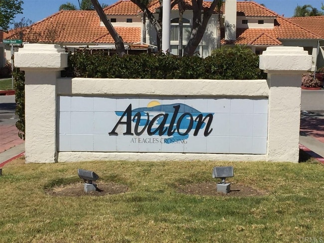 Photo - 400 Stoney Point Way