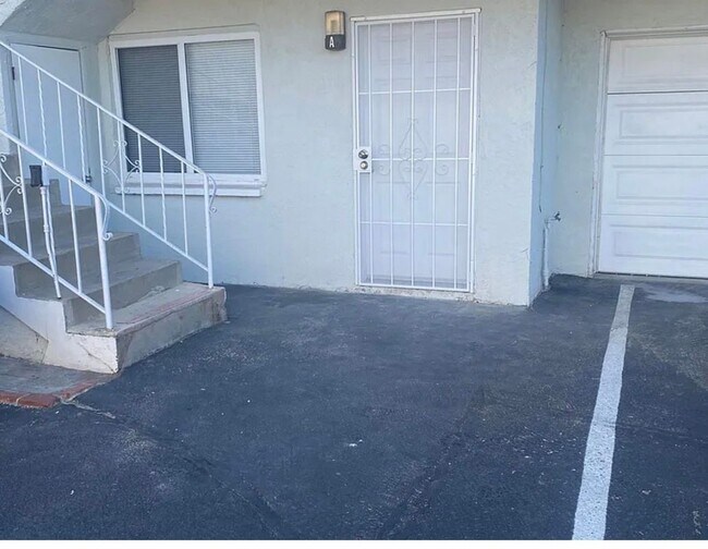 Photo - 382 Vance St Unit Apt A