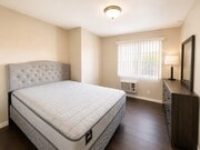 Photo - 721 W 30th St Unit 12