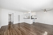 1BR, 1BA - 695SF - Living Room - Vanowen Plaza