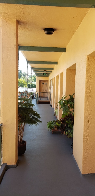 Photo - 725 N Western Ave