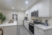 2 BR, 1 BA - 900 SF - Bonita Woods Apartments
