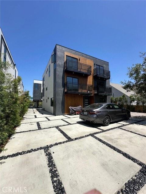 Photo - 656 Mariposa Ave Townhome