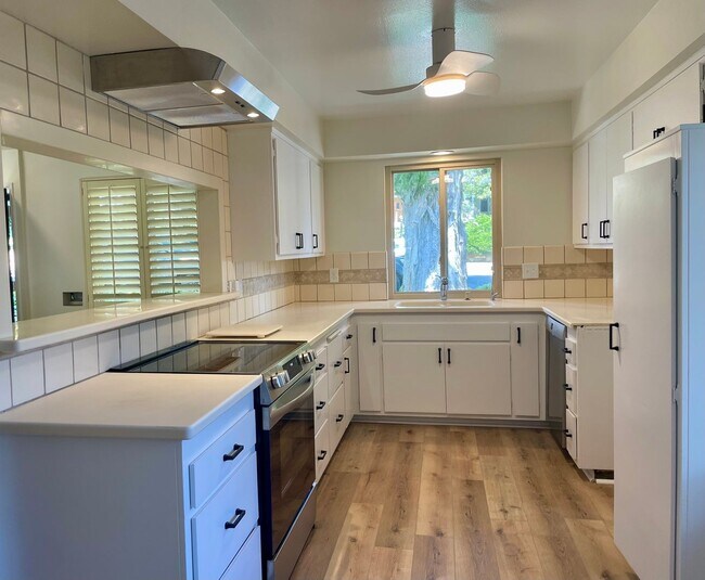 Photo - 2021 Anacapa St