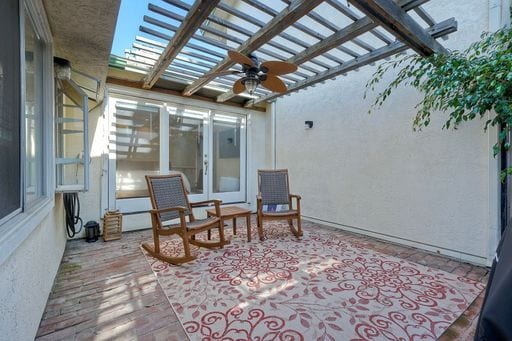 Photo - San Diego Coastal Dream Crown Point Jewel Must be Rented Partially Furnished Ready for Move-in