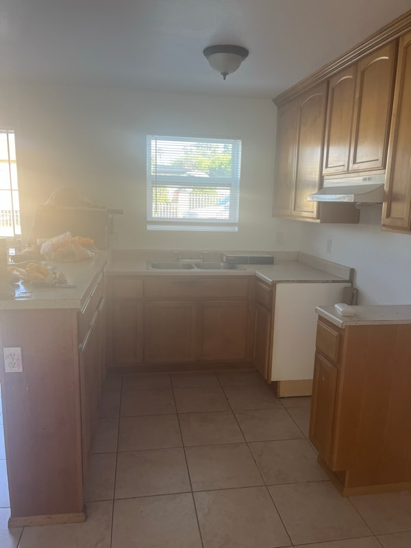 Photo - 102 W Hall Ave