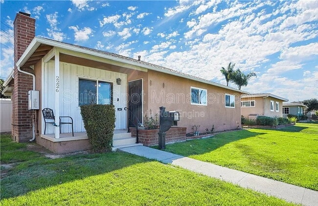 Building Photo - 2226 Conquista Ave Unit 2226