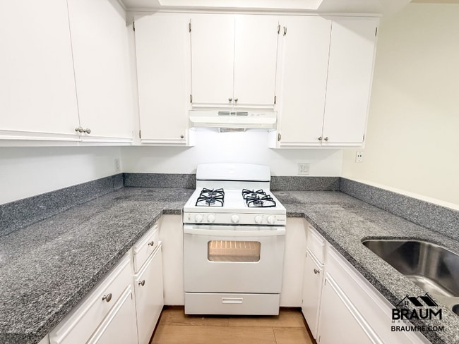 Photo - 11459 Collins St Unit 202