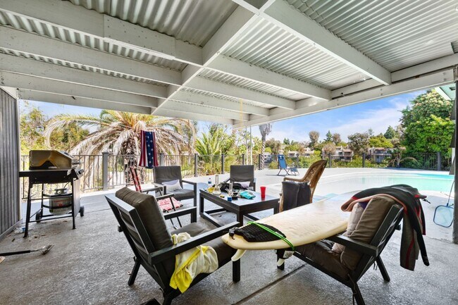 Photo - 5165 Alumni Pl