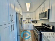 Photo - Beautifully Renovated 4BD/2BA Home in Cent...