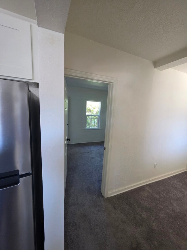 Photo - 1008 S Highland Ave