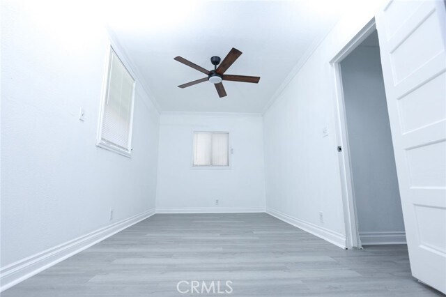 Photo - 1033 W 62nd St