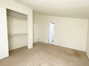 Bedroom - 3760 Kelton Ave Unit 3