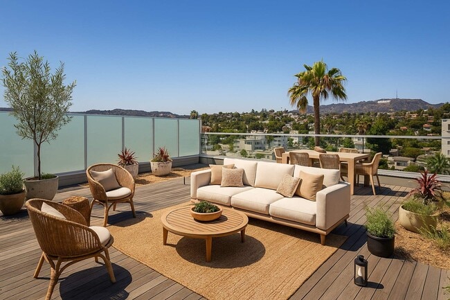 Building Photo - 5750 Hollywood Blvd Rental