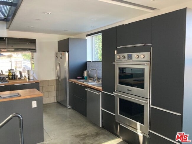 Photo - 6127 Glen Tower St