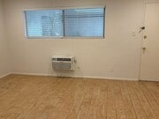 Photo - 220 W Spazier Ave Unit 220 #B