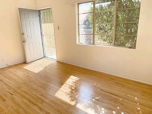 Photo - 4034 Camero Ave Unit 4034