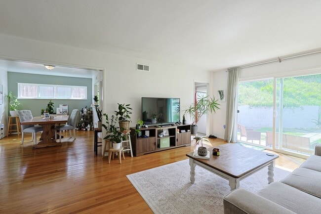 Photo - 3-Bed, 2-Bath Home on Large Lot in Prime San Diego Location