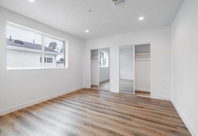 Photo - 6238 Beck Ave