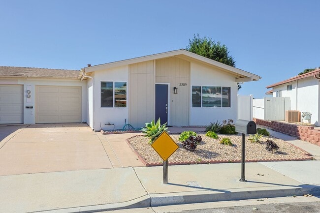 Building Photo - Peaceful 3BD/2BA Home in 55+ Community with Yard, Ocean View & Garage