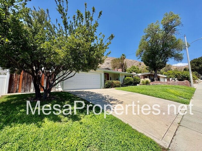 Photo - 561 Spruce St