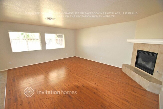 Photo - 38354 Falcon Ct