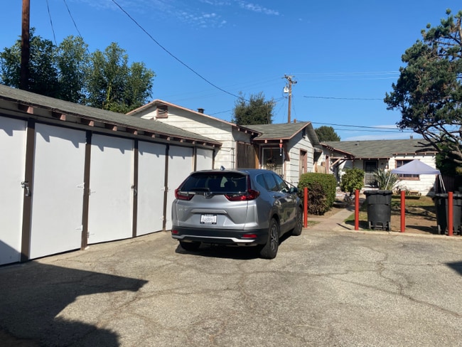 Photo - 1819 Cedar St