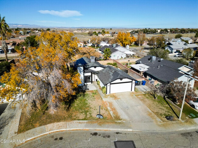 Photo - 837 Sunrise Ct