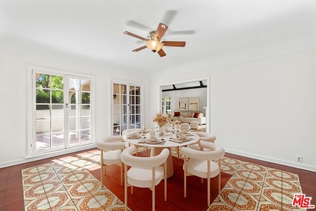 Photo - 1612 N Genesee Ave