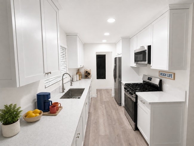 Photo - 17062 Harbor Bluffs Cir Unit C