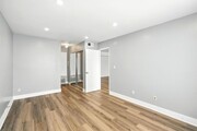 Photo - Charming 2BR + 1BA Condo in Tarzana availa... Unit 326