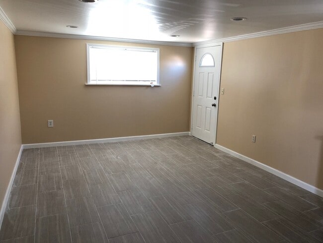 Photo - 5466 Conrad Ave Unit 5466 Conrad Ave #B