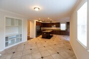 Photo - 16633 Sonora St House
