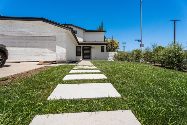 Photo - 19701 Blythe St