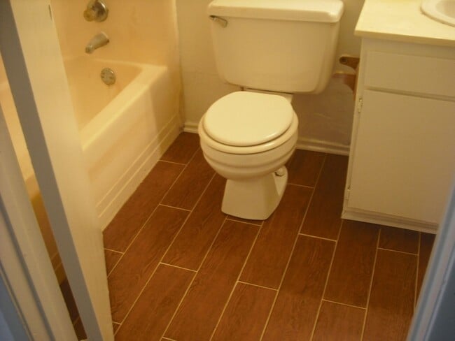 Photo - SPACIOUS 3 BEDROOM 2 BATH CONDO 2 CAR GARAGE NEAR PARK