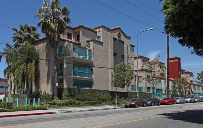 Photo - 1310 Rio Vista Ave Apartment