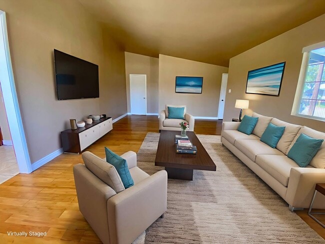 Photo - 536 Willow Ave Townhome