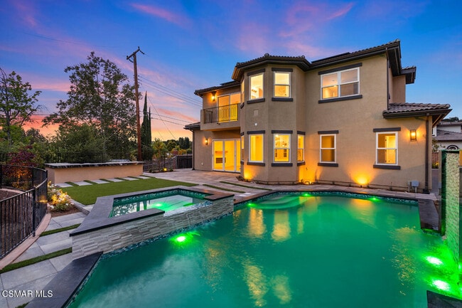 Photo - 295 Toyon Ct