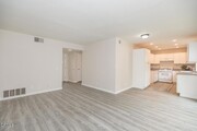 Photo - 784 Seawind Way