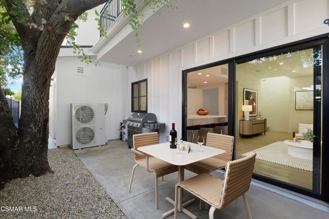 Photo - 3190 Los Robles Rd